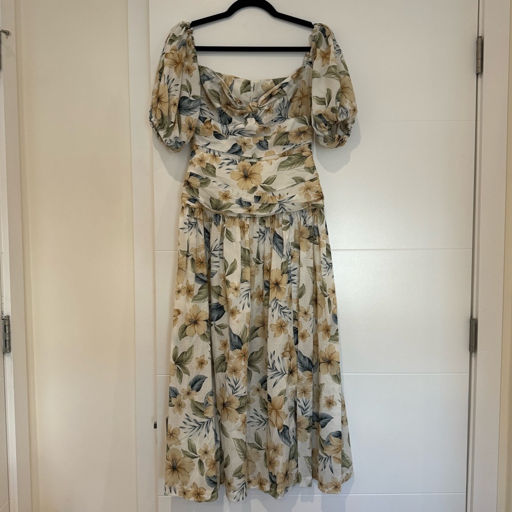 Bec and bridge floral midi dress